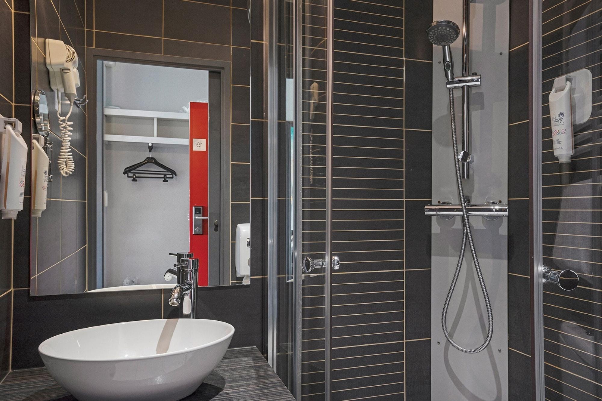 The Originals Boutique, Hotel Le Pillebois, Bourg-En-Bresse Nord Malafretaz Luaran gambar